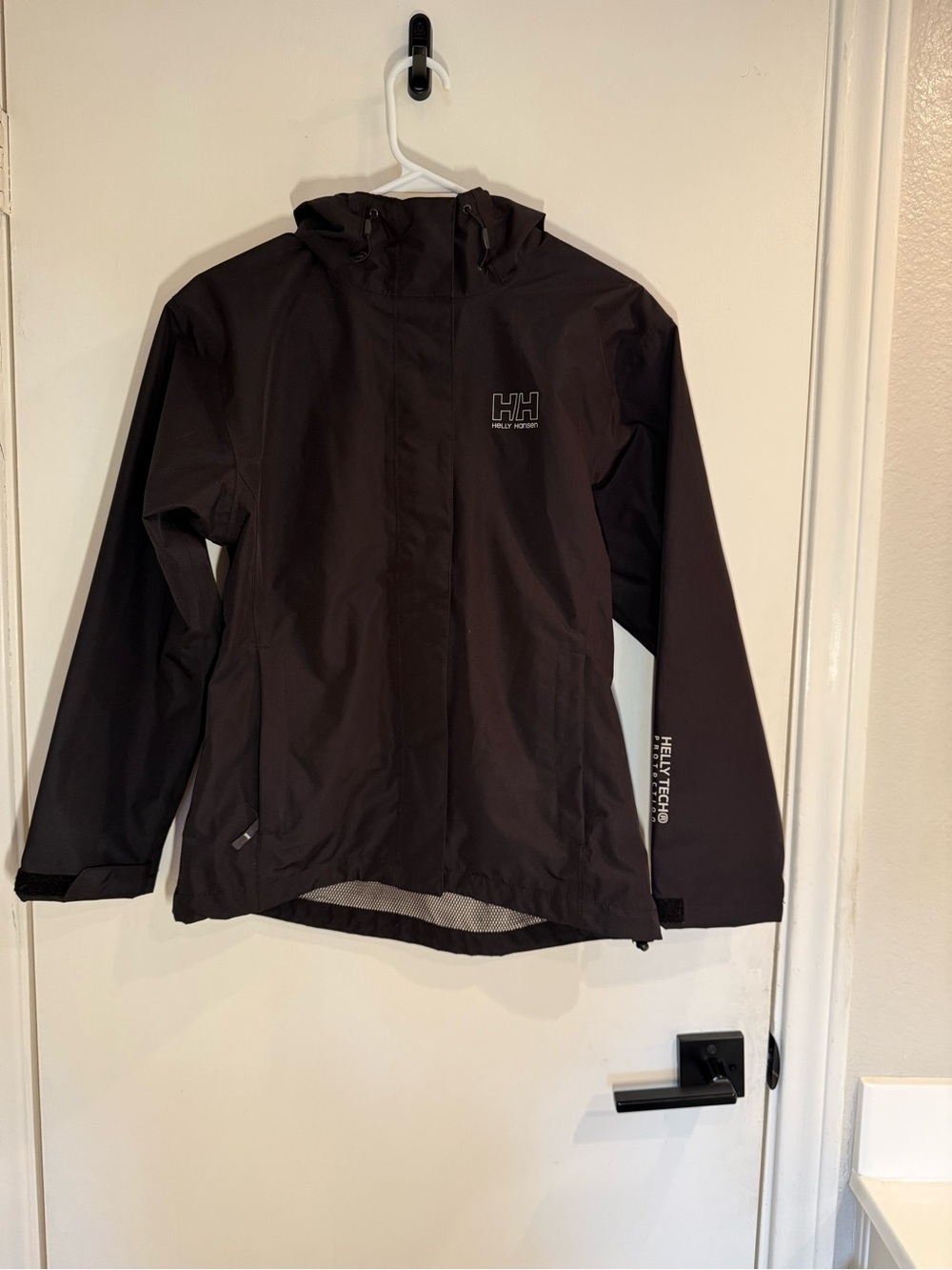 Helly Hansen Women's Black Hooded Rain Jacket